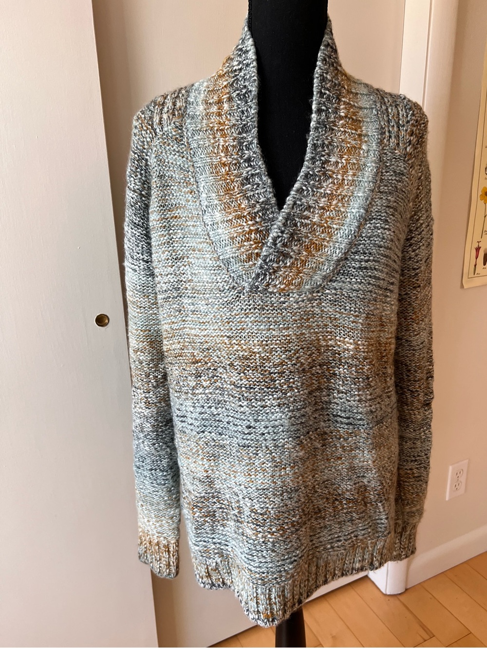 Prana vneck Wool blend Claus Sweater Size M